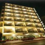 الفندق Grand Suites Hotel